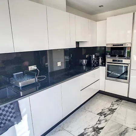 アパート 3 Bedroom 5 Mins From The Croisette Riviera 414 カンヌ